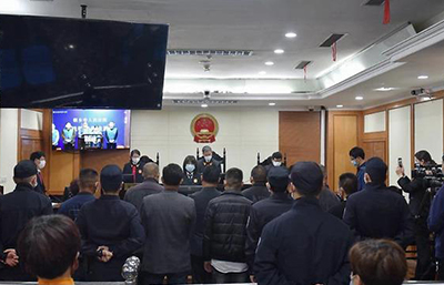 6300多噸淤泥倒入京杭大運河 15人被判刑！