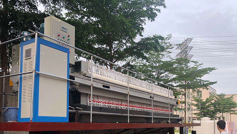 金凱地新型廂式壓濾機型號齊全,歡迎選購 金凱地新型廂式壓濾機型號齊全,歡迎選購